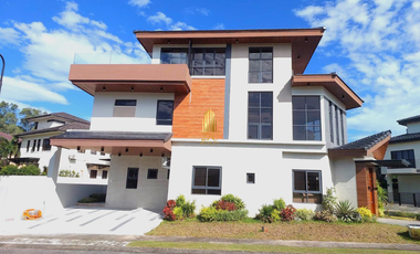 Modern 3-Storey House and Lot for Sale in Bali Mansions, South Forbes – PHP 32,000,000