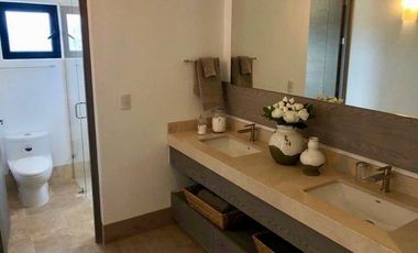 Penthouse con amenidades y 3 recamaras. RENTA - Cumbres del Lago