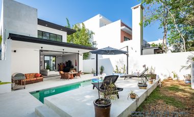Villa For Sale in Playa Del Carmens Exclusive Selvamar Community