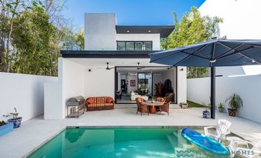 Villa For Sale in Playa Del Carmens Exclusive Selvamar Community