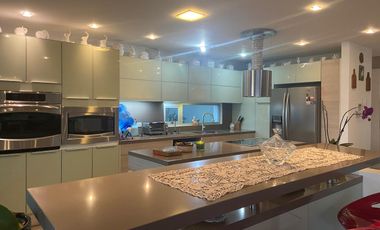 Departamento de venta de 2 dormitorios en Cumbayá Quito Ecuador