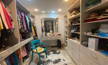 Departamento de venta de 2 dormitorios en Cumbayá Quito Ecuador