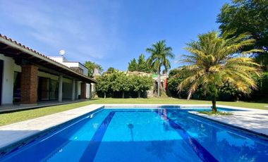 Casa en Venta en Cuernavaca Provincias de Canada