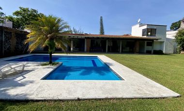 Casa en Venta en Cuernavaca Provincias de Canada