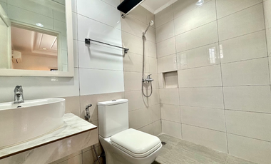 Well-Maintained 4-Bedroom Family Home with Den and Pool in Ayala Alabang