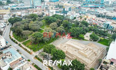 Amplia Casa De 2 Pisos En Venta | Santa Catalina