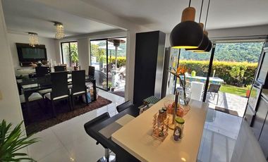 VENTA DE CASA CAMPESTRE DE 200 M2 CON LOTE DE  500 M2 EN LA FLORIDA. MANIZALES CALDAS