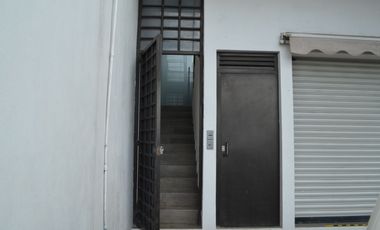 Gran edificio comercial en venta
