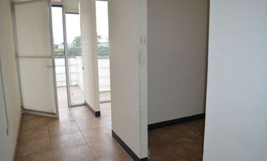 Gran edificio comercial en venta