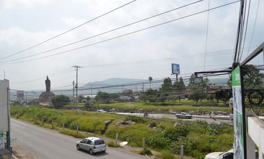 Gran edificio comercial en venta