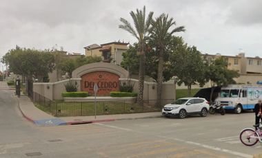 VENTA DE CASA cerca del Metro LOMAS ESTRELLA con 3 Habitaciones y 2 Baños en SIRACUSA,