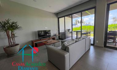 Casa con jardín, jacuzzi y alberca privada en Tres Vidas