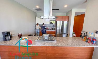 Casa con jardín, jacuzzi y alberca privada en Tres Vidas