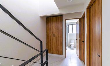 CASA CON ALBERCA Y ASADOR AL SUR DE CUERNAVACA EN VENTA