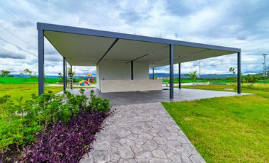 CASA CON ALBERCA Y ASADOR AL SUR DE CUERNAVACA EN VENTA