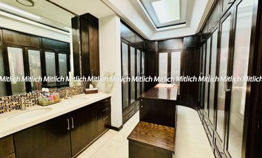 Casa en Venta Fracc. Puerta de Hierro $13,500,000.