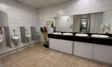 Oficinas en arriendo Calle 80