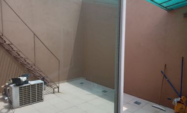 PROPIEDAD COMERCIAL CON 4 LOCALES RENTADOS VIVEROS DEL VALLE TLALNEPANTLA