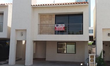 RENTA casa Juriquilla Sta Fe El Cielo  no la dejes ir Llama ya 442140----