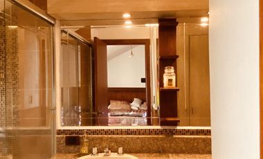 Venta de Casa Esquinera  de 3 Dormitorios dentro del Conjunto Residencial Boston Gardens en Urbanización Balcón Del Norte