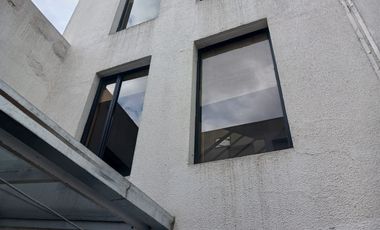 Venta Casa con 4 dormitorios, sector Carcelén Sector Colegio ISM