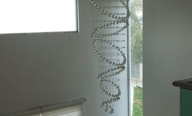 CASA EN VENTA EN HARAS, A 2 MINUTOS DE LA ENTRADA PRINCIPAL, 5 RECÁMARAS ENORMES, UNA RECÁMARA EN PLANTA BAJA CON BAÑO COMPLETO, PUEBLA