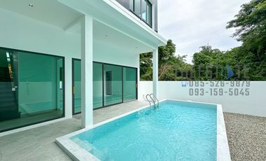 New Modern 4 Bed House with Private Pool in Pa Daet Chiang Mai for Sale