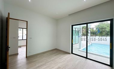 New Modern 4 Bed House with Private Pool in Pa Daet Chiang Mai for Sale