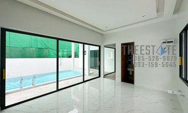 New Modern 4 Bed House with Private Pool in Pa Daet Chiang Mai for Sale