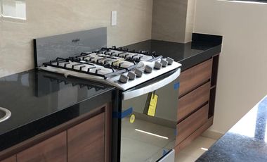 Departamento nuevo climatizado, persianas de 2 recamaras y cochera, Fracc. Tampiquera