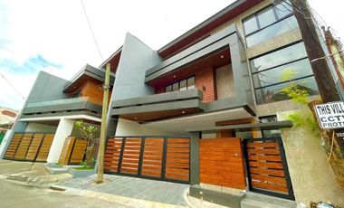 For Sale Brand New Modern Design Two (3) Storey Duplex House and Lot in Parañaque City
