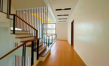 For Sale Brand New Modern Design Two (3) Storey Duplex House and Lot in Parañaque City