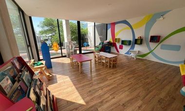 Penthouse de 2 niveles con amenidades y 4 recamaras - Santa Fe Juriquilla. VENTA