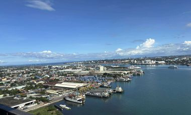 FOR SALE - 1BR WITH SEAVIEW BALCONY IN MANDANI BAY, MANDAUE CEBU. READY FOR OCCUPANCY.