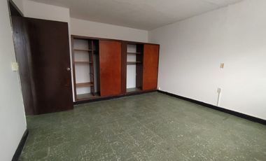 ARRENDAMOS AMPLIA CASA COMERCIAL SAN ALONSO BUCARAMANGA