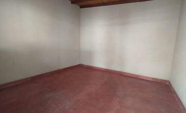 ARRENDAMOS AMPLIA CASA COMERCIAL SAN ALONSO BUCARAMANGA