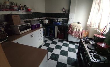 CASA EN ESQUINA A BUEN PRECIO