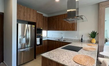DISFRUTA DE TU CASA EN PLAYA DEL CARMEN A 10 MIN DE LA PLAYA DESDE $4,000,000.