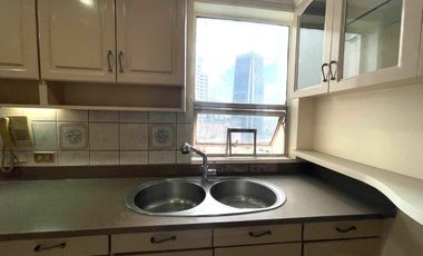 Spacious 2bedroom Condoin Makati wparking forRent Le Domaine Salcedo Village