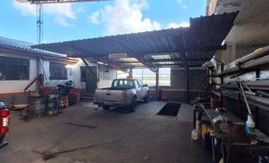 VENTA EDIFICIO RENTERO CON GALPÓN SECTOR KENNEDY