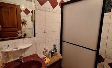 VENTA EDIFICIO RENTERO CON GALPÓN SECTOR KENNEDY