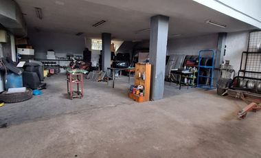 VENTA EDIFICIO RENTERO CON GALPÓN SECTOR KENNEDY