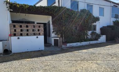 Furnihsed Guest House Studio,  Casita Estudio Amueblada completamente