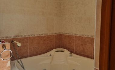 EXCELENTE RESIDENCIA EN VENTA  CONDADO DE SAYAVEEDRA