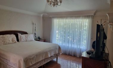 EXCELENTE RESIDENCIA EN VENTA  CONDADO DE SAYAVEEDRA