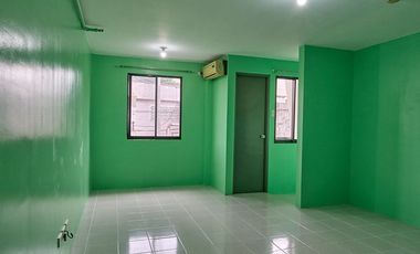 ONEMETROPOLITAN021XLR: For Sale Unfurnished Studio with Balcony in One Metropolitan Place