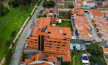 En renta departamento en Cuenca.