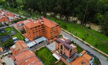 En renta departamento en Cuenca.