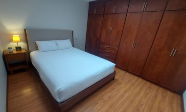 En renta departamento en Cuenca.