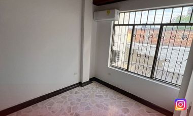 SE ARRIENDA ESPECTACULAR CASA COMERCIAL B/ ALTICO NEIVA (HUI-COL)